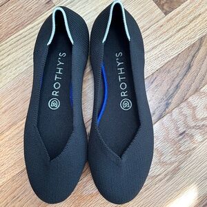 Rothy’s The Flat Round Toe Black Flats Women’s Size 7.5